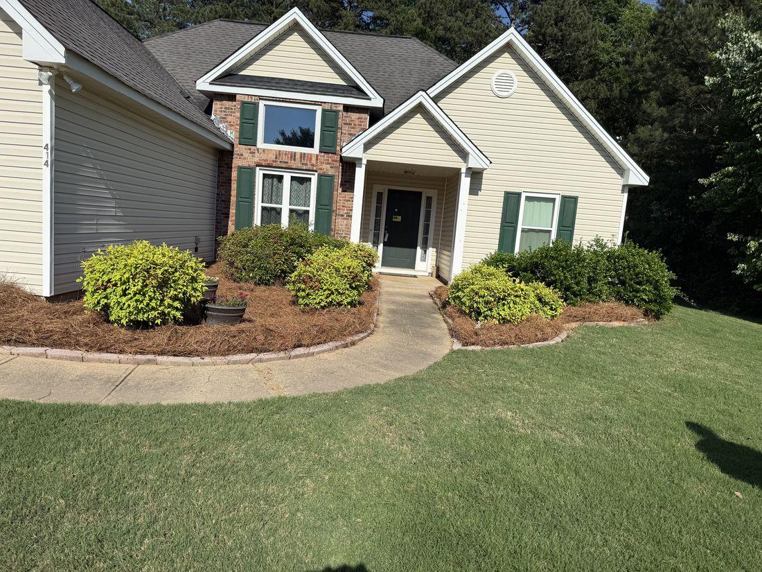 Clean home and lawn after a Kaus Cuts visit